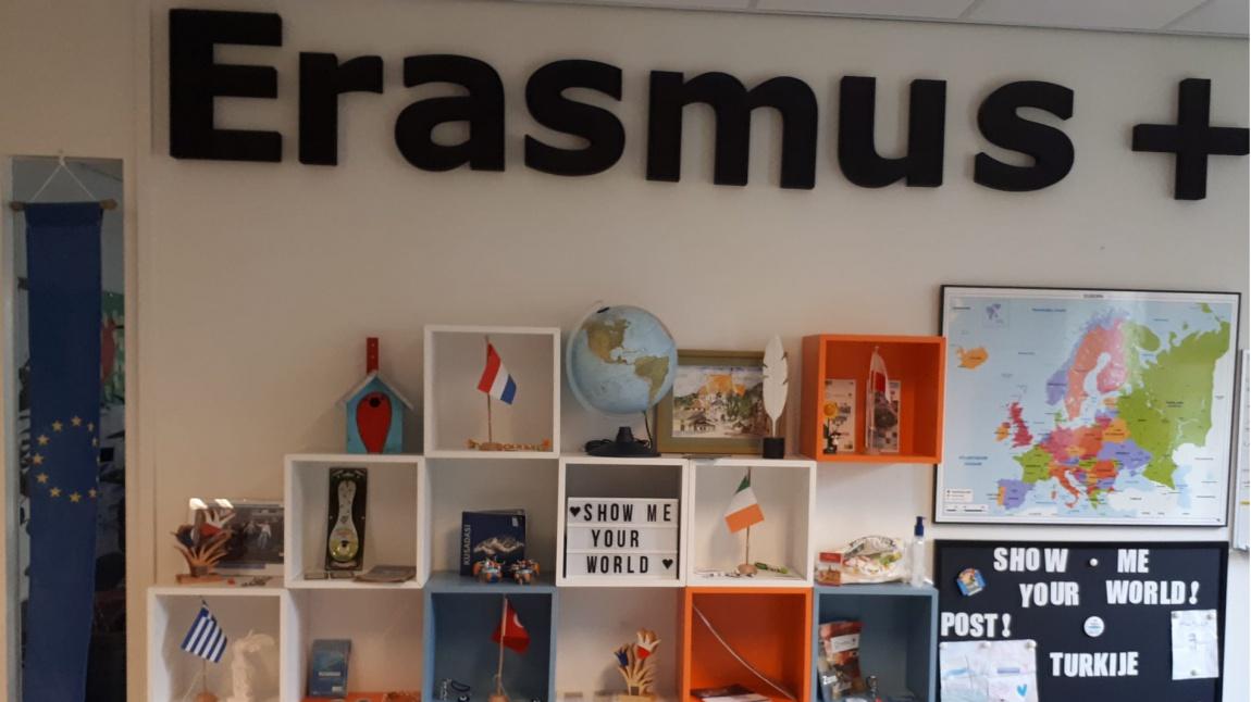 ERASMUS' LA HOLLANDA' DA OKULUMUZU, PROJELERİMİZİ ve İLÇEMİZİ TANITTIK